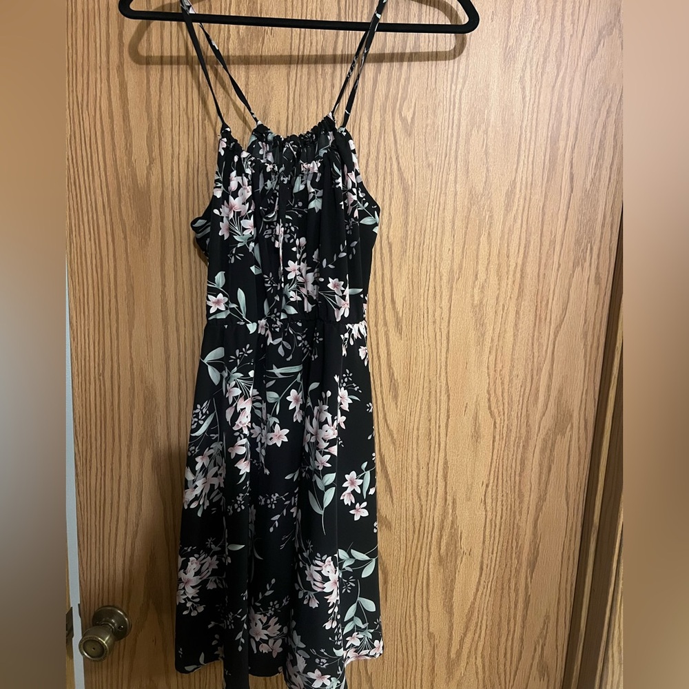 Elegant Black Floral Midi Dress